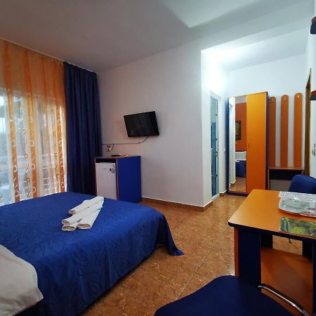 Vila Oranj Hotel Costinesti Exterior foto