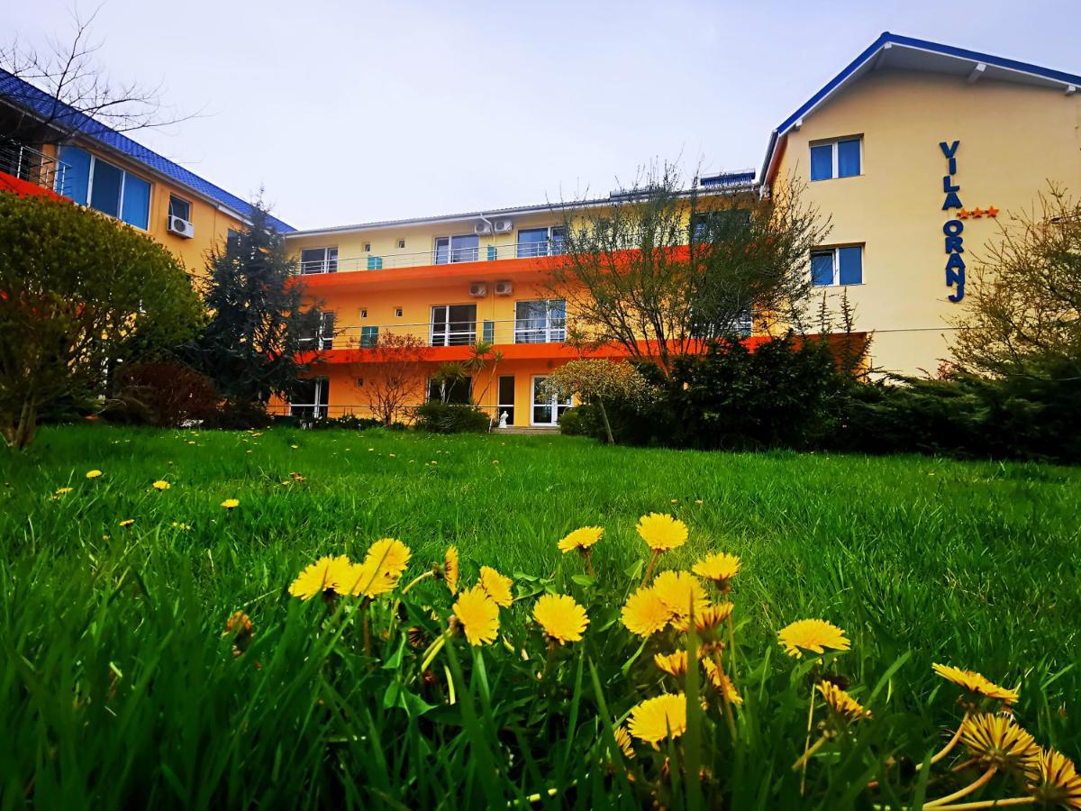 Vila Oranj Hotel Costinesti Exterior foto