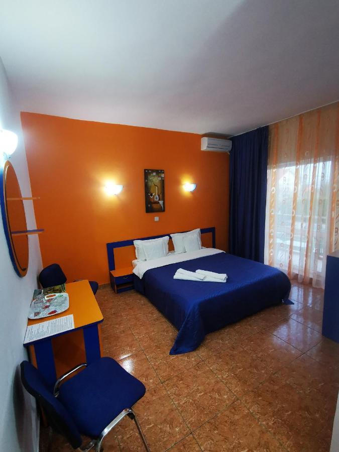 Vila Oranj Hotel Costinesti Exterior foto