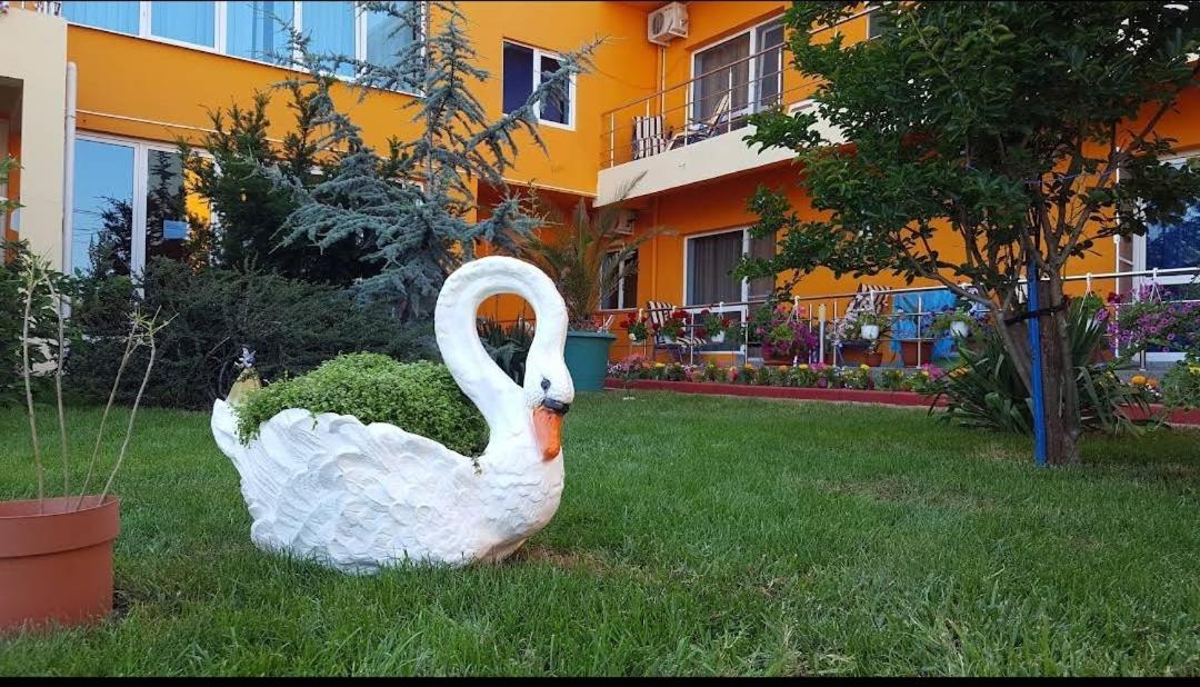 Vila Oranj Hotel Costinesti Exterior foto
